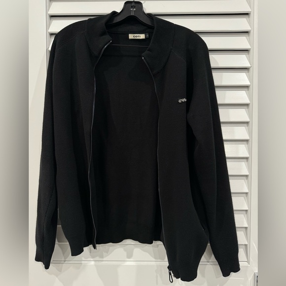 Man Jacket - Picture 1 of 3